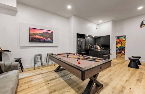 Caton Cabin | Indoor Pool, Game Room, Hot Tub | 2 Firefly Suites