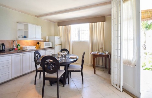 Worthing Apartment | Indramer Condos by Bluescape