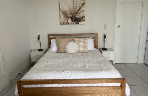 Dolphin Heads Resort | Indulge Beachfront at Dolphin Heads Resort - Lousha Bach