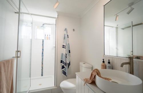 Dolphin Heads Resort | Indulge Beachfront at Dolphin Heads Resort - Lousha Bach