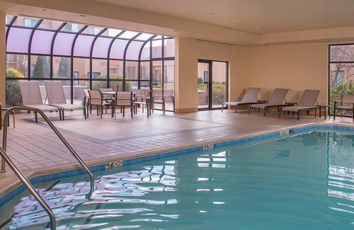 Brookfield House | Indulge in Home-Like Comfort! Pet-friendly Property, Indoor Swimming Pool!
