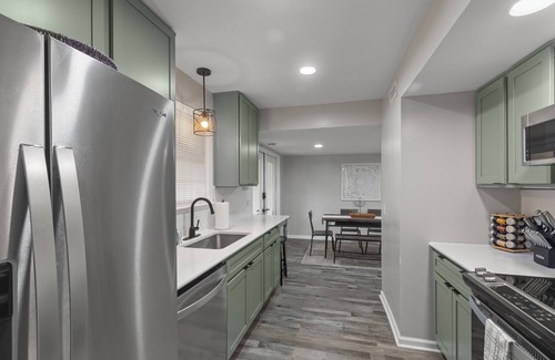 Dothan House | Indulge in Southern Charm: Newly Renovated 2 Bed/2.5 Bath Townhome in Dothan. Dog Friendly.