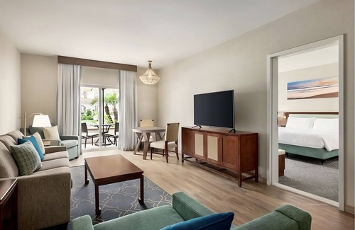 Carlsbad Hotel | Indulge in the Extraordinary! Outdoor Pool, Pet-Friendly Property, Parking!