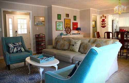 Darien House | Indulge in the ultimate experience at Quite a Catch in coastal Darien, GA.