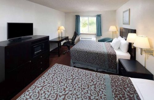 Sequim Resort | Indulgent Family's Getaway at Spa & Wellness Center! Free Parking!
