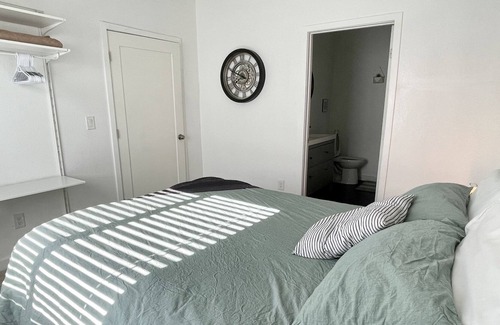 Tri-Cities Apartment | Industria - Private Apt. Loaded with Amenities
