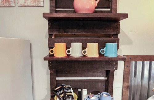 Fort Payne Apartment | Industrial Apartment #3 Queen Studio