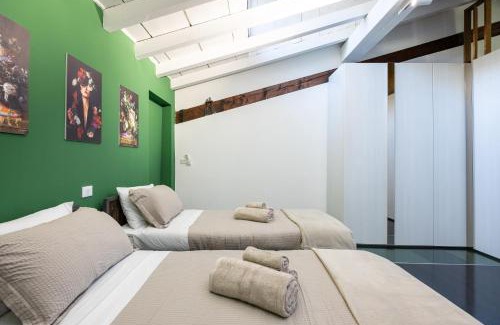Sant'Eufemia Apartment | Industrial Loft - Garage-Netflix-wifi