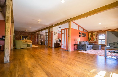 Chambersburg House | Industrial Modern Living