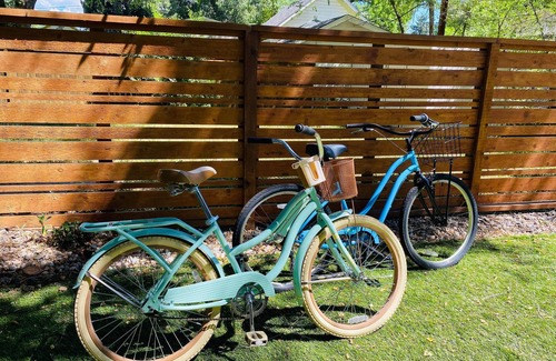 Martinez Park House | Industrial Old Town Bungalow w/Free Cruiser Bikes