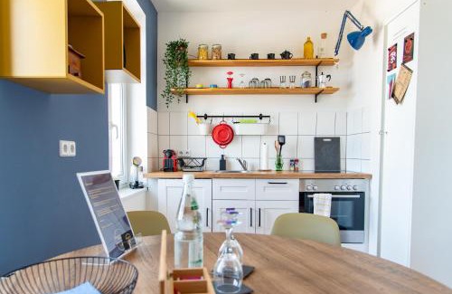 Kappel Apartment | Industriecharme Apartment - Nespresso, Netflix, WIFI, Zentral, Messe