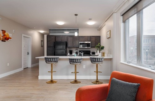 Cole-Noble District Apartment | Indy 2BR Gem Heart of Downtown