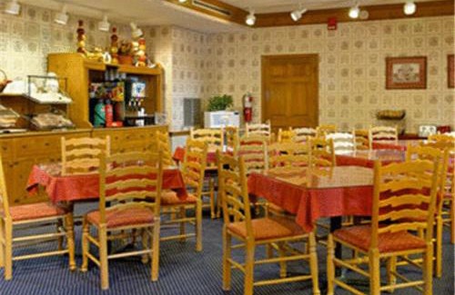 Indianapolis Hotel | Indy Speedway Inn