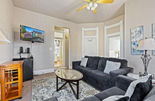 Babe Denny House | Indy Stadium Villa 701