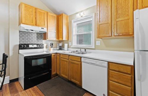 Babe Denny House | Indy Stadium Villa 701