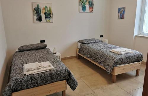 Pisogne Apartment | INES HOME tra lago e montagna - Lago d'Iseo