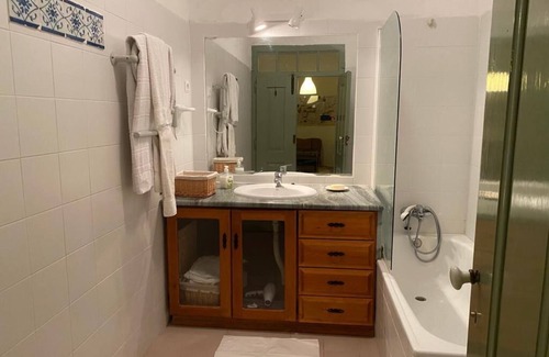 Vidigueira Bed & Breakfast | Infante D Henrique room