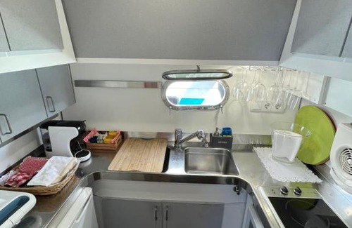 Porto Boat Rental | INFANTMAN YATCH