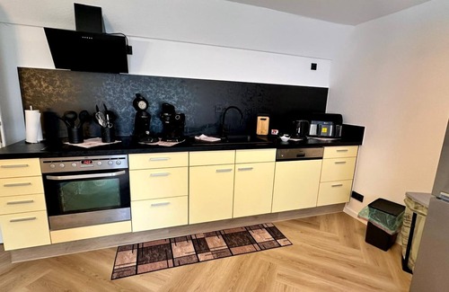 Wuerselen Apartment | Infinity-Flat Würselen City