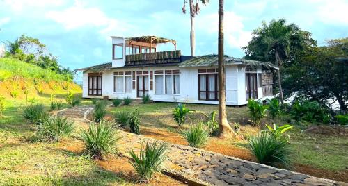 Santana House | Infinity-house with roof terrace and direct access to the beach