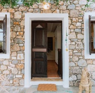 Lagoudi Zia Apartment | Infinity IV - Cozy Studio w Relaxing Vibes in Kos