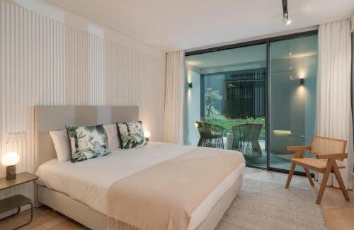 Se Apartment | Infinity Pool & Private Garden Oasis at Savoy Insular
