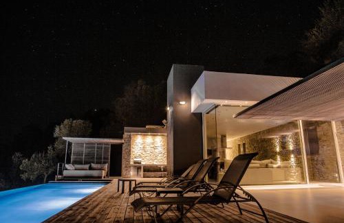 Plomari Villa | Infinity Villa