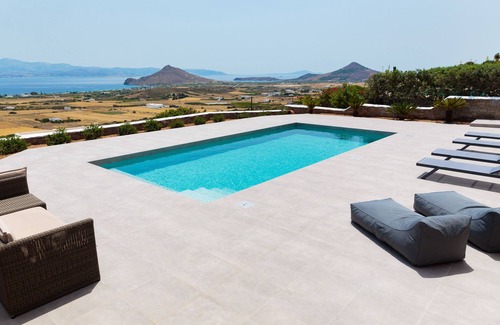 Paros Villa | Infinity Villa in Paros