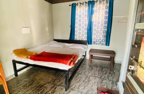 Satara Other | ingawale farmhouse