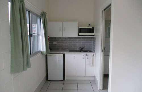 Ingham Cabin | Ingham Tourist Park