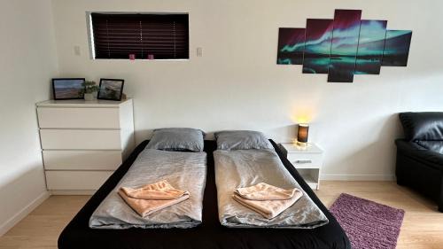 Mivagur Apartment | Ingi's Guesthouse with a Car