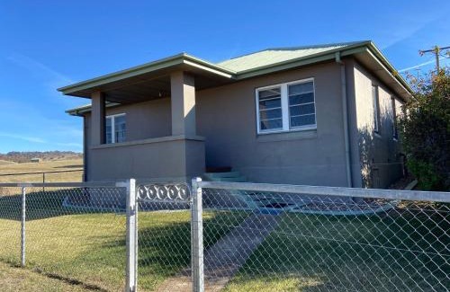 Adaminaby House | Inglewood Cottage