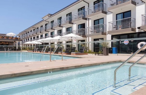 Inglewood House | Inglewood Hotel Offering Outdoor Pool | Modern Room w/Balcony
