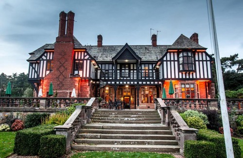 Ledsham Hotel | Inglewood Manor