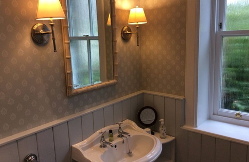 Ingram Bed & Breakfast | Ingram House Bed & Breakfast