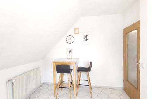 Rosengarten Apartment | INIKAMA - Bohemian Apartment im Grünen