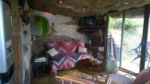 Cathkin Park House | Inkunzi Cave