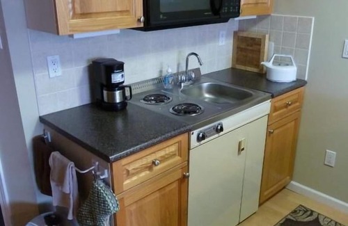 North Saanich Bed & Breakfast | Inlet Beach House B&B