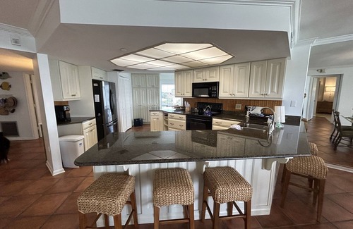 Holiday Isle Condo | Inlet Reef 508 Ocean Front- Corner Unit. Newly remodeled 3Bd condo + bunk room