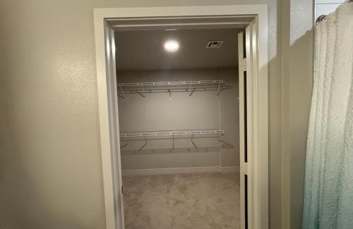 Grantville Apartment | InMotion