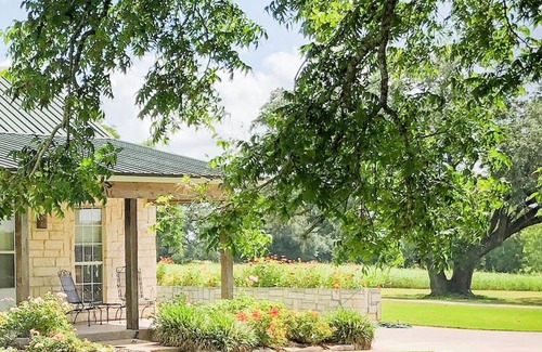 Burton Cottage | Inn at Indian Creek