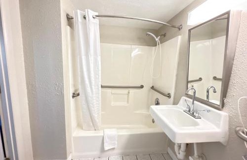 Lebanon Hotel | Inn at Lebanon - Hershey & Manheim area