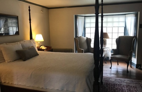 Hope Bed & Breakfast | Inn at Millrace Pond