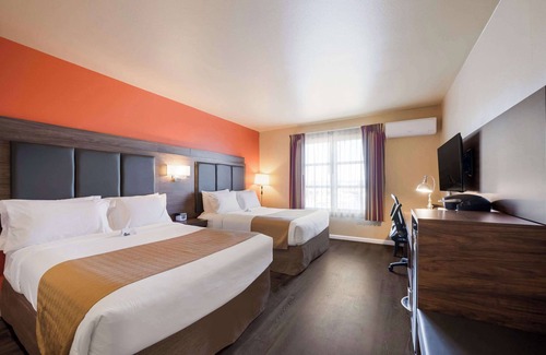 Northwest Everett Hotel | Inn at Port Gardner-Everett Waterfront, Ascend Hotel Collection