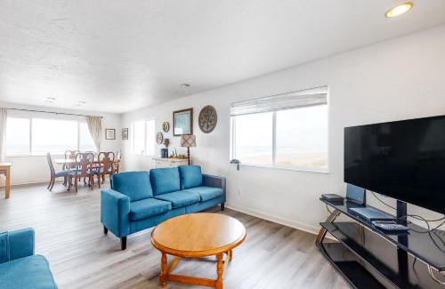 Edgewater Shores House | Inn at Sandcastle Beach