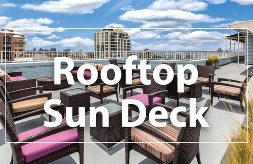 Park West Resort | Inn at the Park Resort Studio King