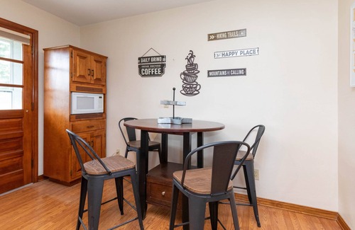 Canton House | Inn Between, Asheville/Canton/Waynesville/No Pet Fees