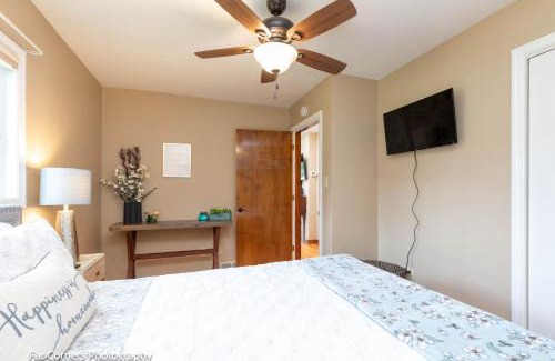 Canton Villa | Inn Between-Asheville/Waynesville