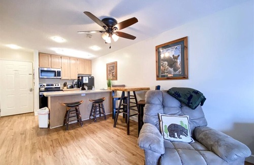 Harbor Village Condo | Inn Building Condo#113 - Ground Level, Pool Side