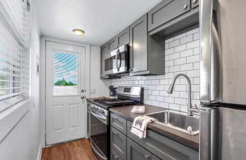 Lampasas House | Inn Cahoots at Bent Tree Ranch